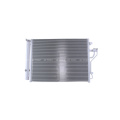 Радиатор кондиц. с ресивером Kia Sportage III / Hyundai iX35 (10-) фото 3