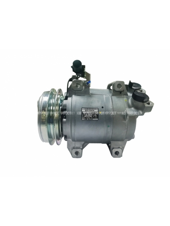 Компрессор кондиционера Mitsubishi L200