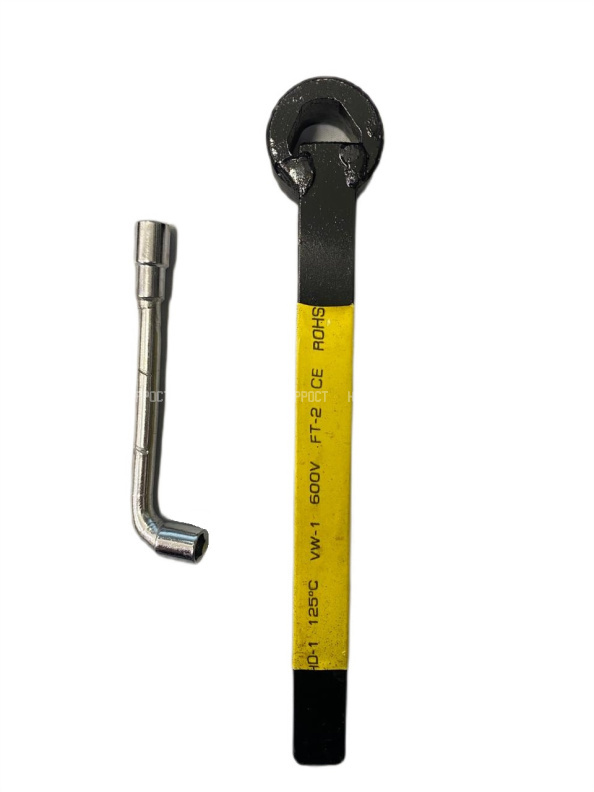 Ключ для замены срывных пластин Toyota Yaris